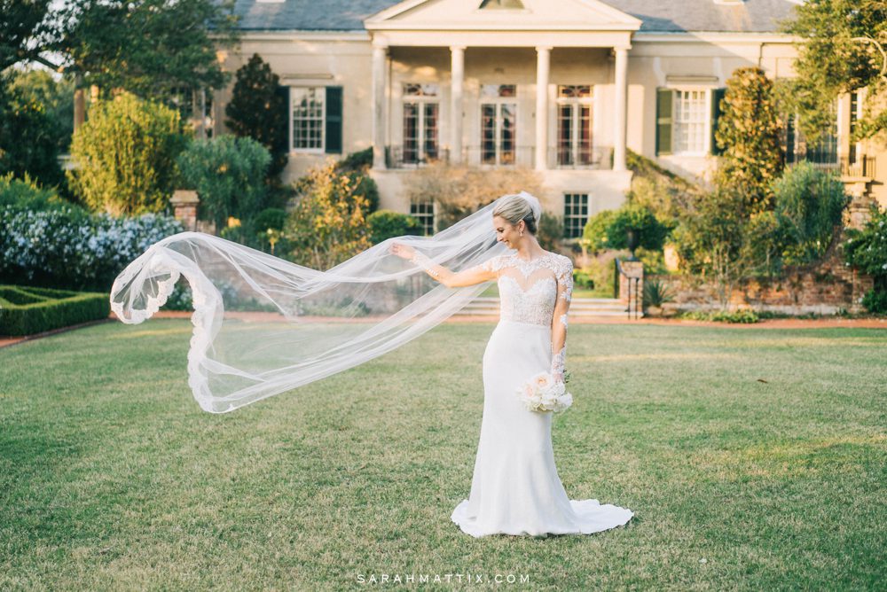 Bride with veil in the wind